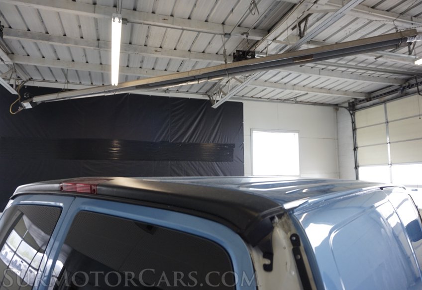 2022 Chevrolet Express - Image 19