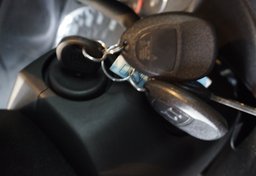 2022 Chevrolet Express - Image 41