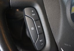 2022 Chevrolet Express - Image 34