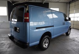 2022 Chevrolet Express - Image 8