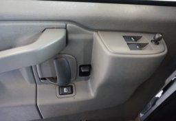 2022 Chevrolet Express - Image 47