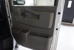 2022 Chevrolet Express - Image 48