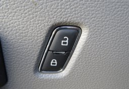 2020 Ford F-150 - Image 39