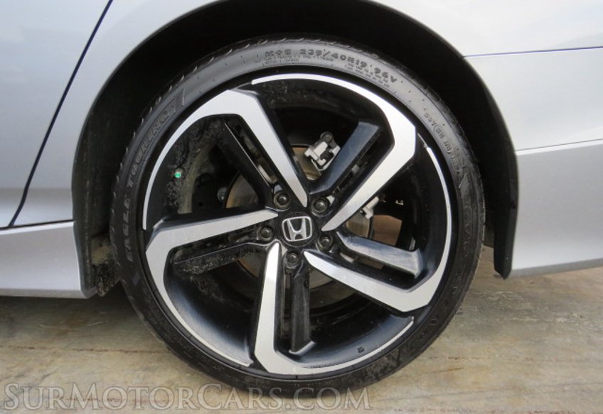 2020 Honda Accord Sedan - Image 11