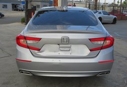 2020 Honda Accord Sedan - Image 12