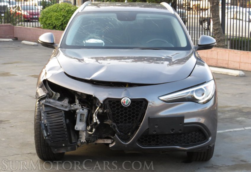 2018 Alfa Romeo Stelvio - Image 14