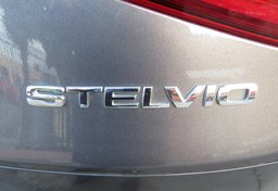 2018 Alfa Romeo Stelvio - Image 18