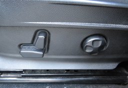 2018 Alfa Romeo Stelvio - Image 43