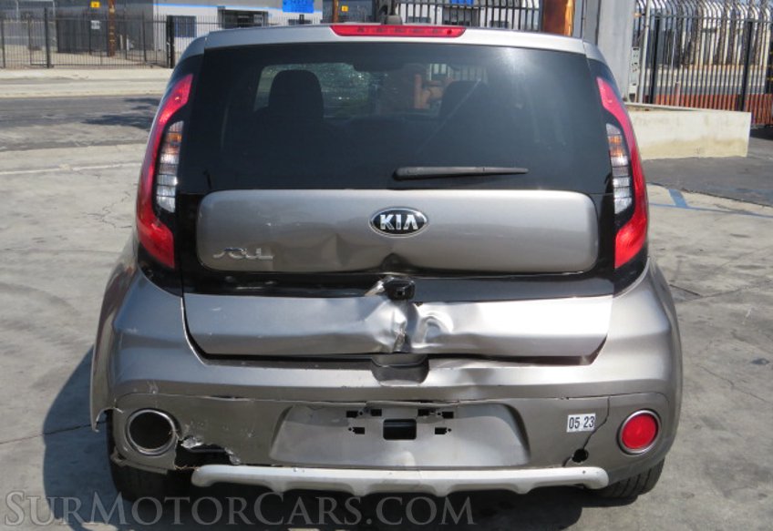 2018 Kia Soul - Image 11