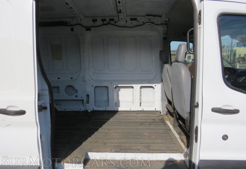 2019 Ford Transit Van - Image 25