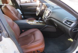 2015 Maserati Ghibli - Image 27