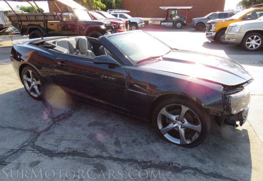 2014 Chevrolet Camaro - Image 16