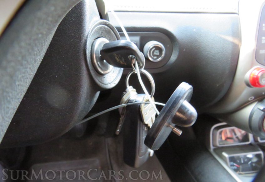 2014 Chevrolet Camaro - Image 33
