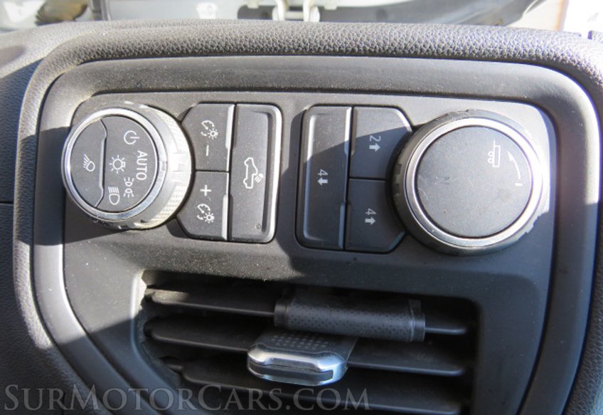 2020 Chevrolet Silverado 3500HD - Image 39