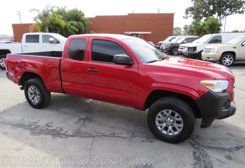 2018 Toyota Tacoma - Image 2