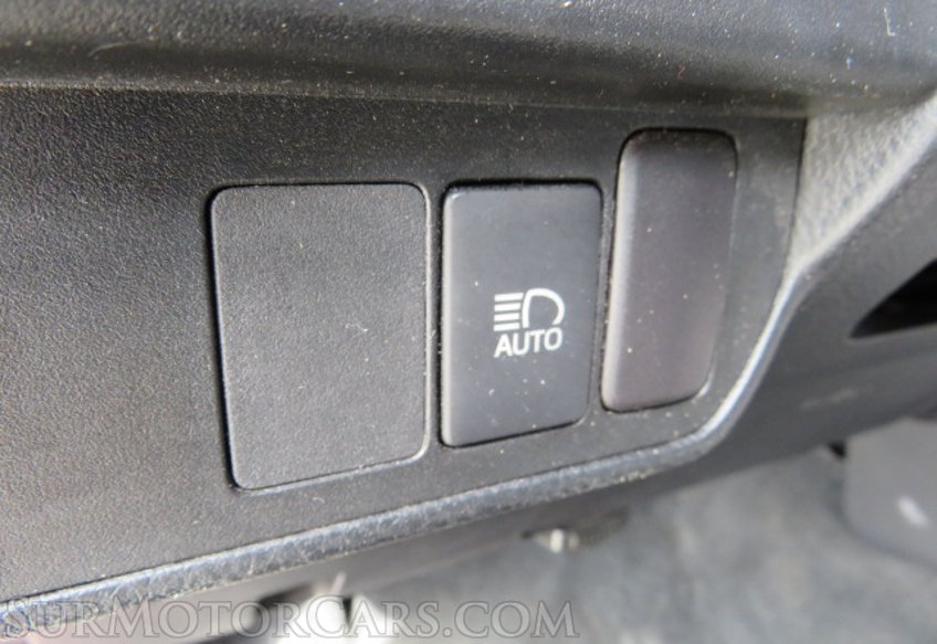 2018 Toyota Tacoma - Image 35
