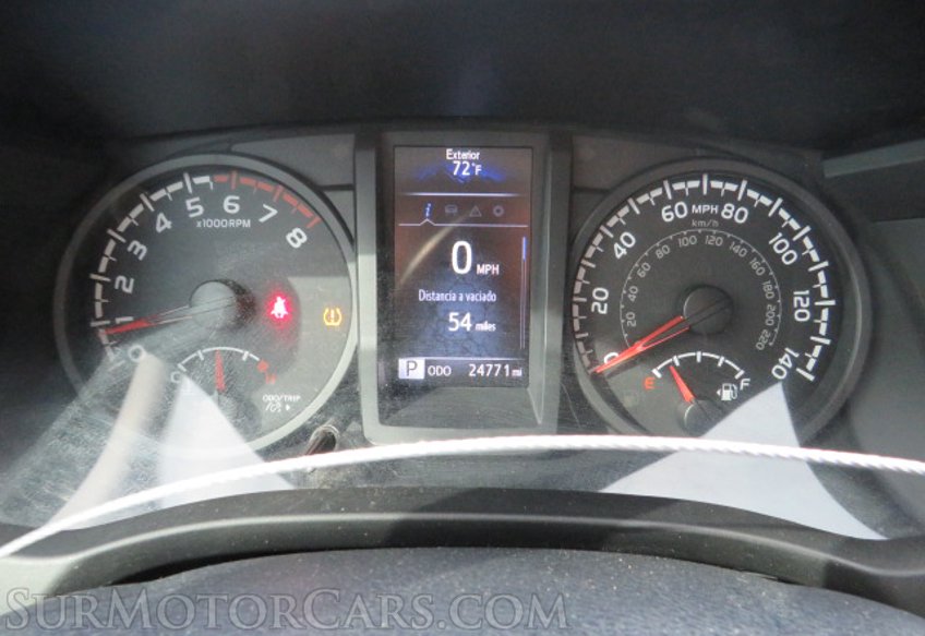 2018 Toyota Tacoma - Image 31