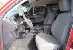 2018 Toyota Tacoma - Image 25