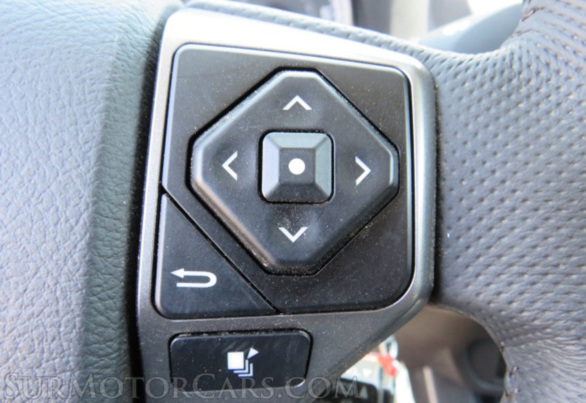 2021 Toyota Tacoma 4WD - Image 42