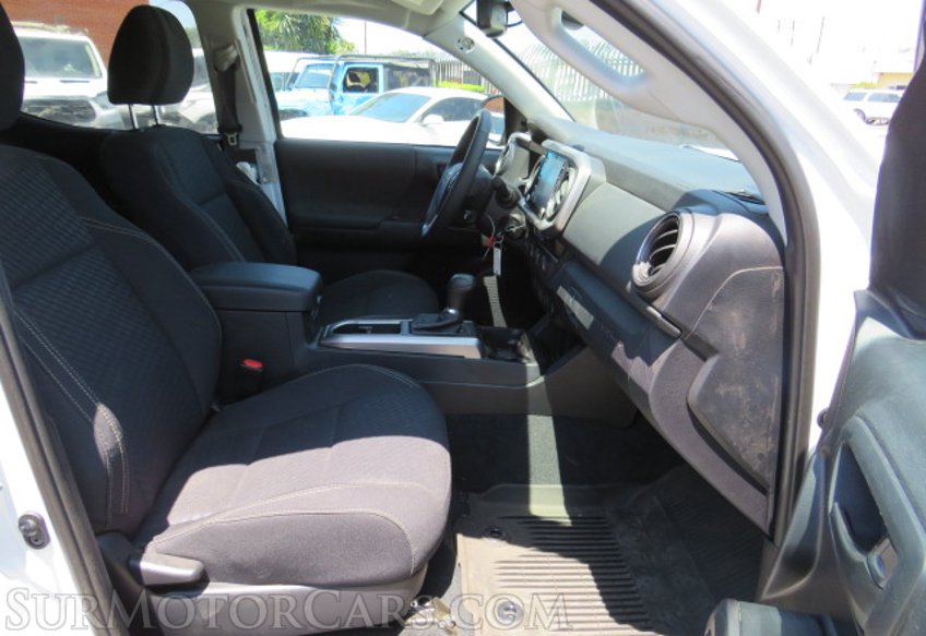 2021 Toyota Tacoma 4WD - Image 34