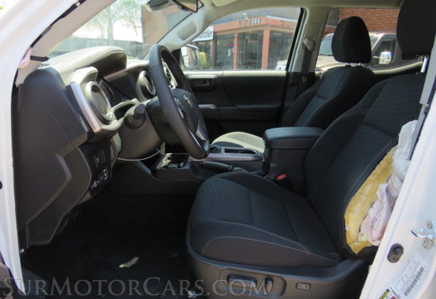 2021 Toyota Tacoma 4WD - Image 36