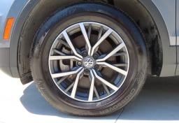 Thumbnail of 2021 Volkswagen Tiguan