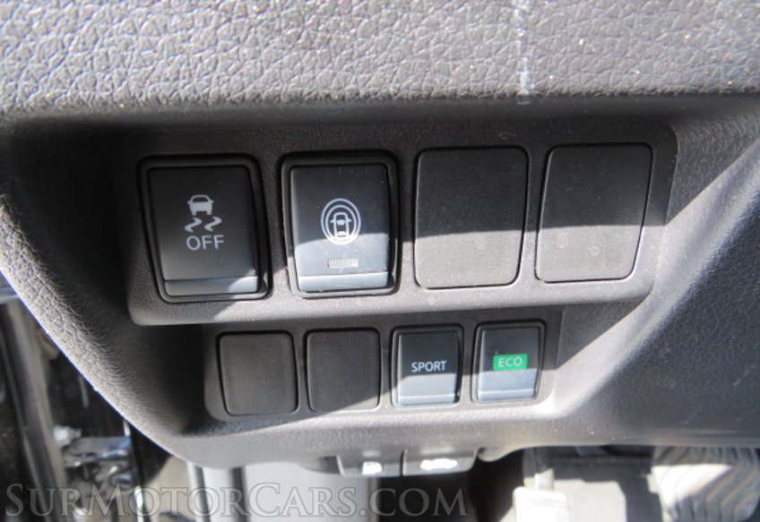 2021 Nissan Rogue Sport - Image 42