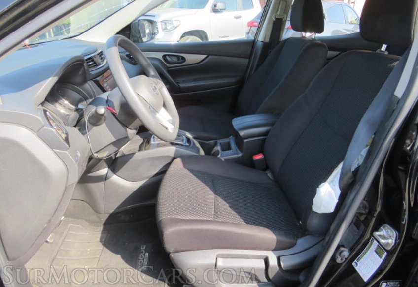 2021 Nissan Rogue Sport - Image 23