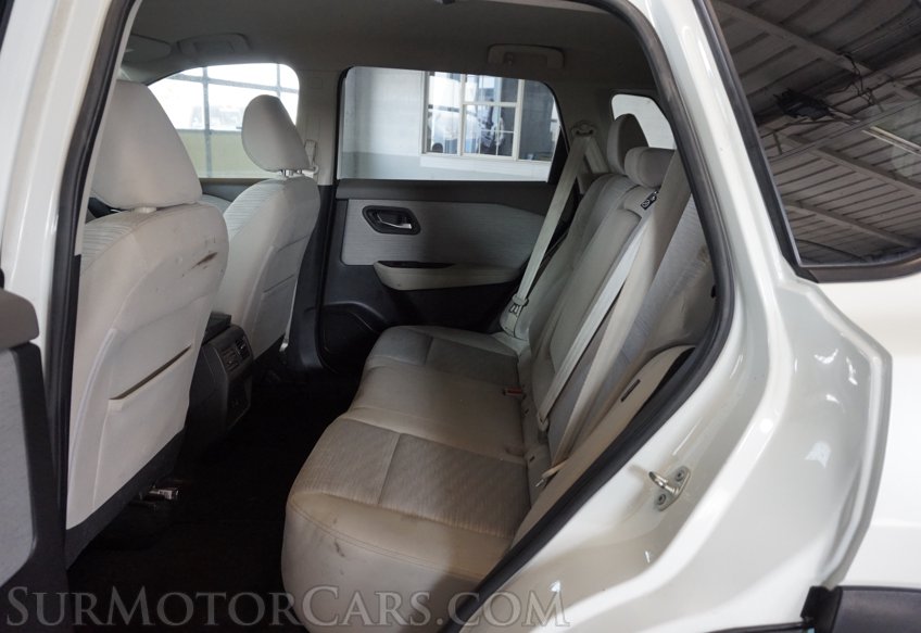 2021 Nissan Rogue - Image 26