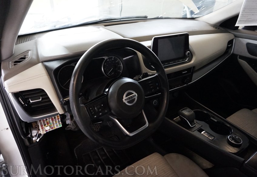 2021 Nissan Rogue - Image 19