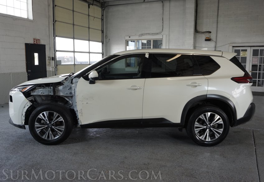 2021 Nissan Rogue - Image 10