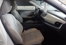 2021 Nissan Rogue - Image 20