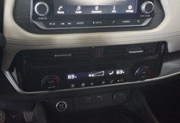 2021 Nissan Rogue - Image 36