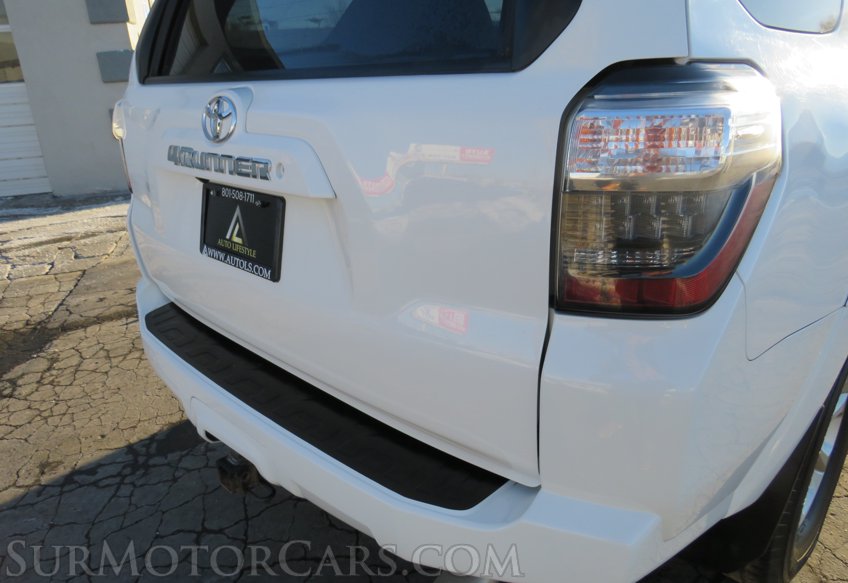 2016 Toyota 4Runner - Image 17
