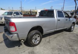 2019 Ram 2500 - Image 5