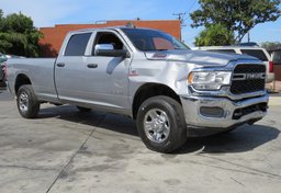 2019 Ram 2500 - Image 3