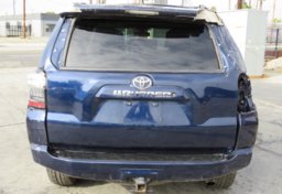 2015 Toyota 4Runner - Image 10