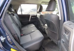 2015 Toyota 4Runner - Image 31