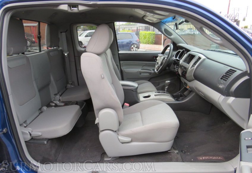 2014 Toyota Tacoma - Image 40