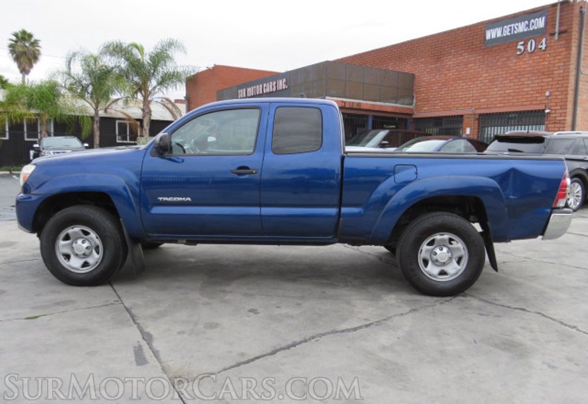 2014 Toyota Tacoma - Image 4