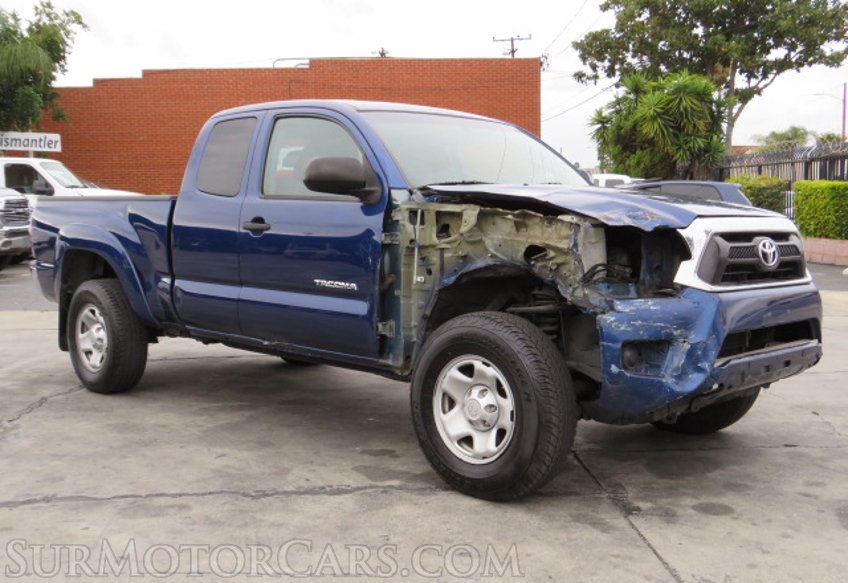 2014 Toyota Tacoma - Image 9