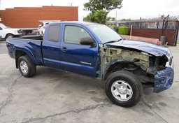 2014 Toyota Tacoma - Image 10