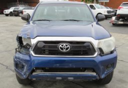 2014 Toyota Tacoma - Image 11