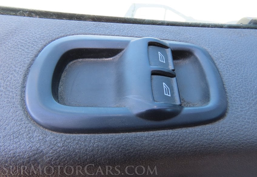 2024 Ford Transit XL - Image 39