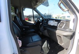 2024 Ford Transit XL - Image 20