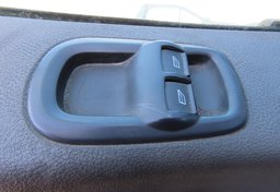 2024 Ford Transit XL - Image 39