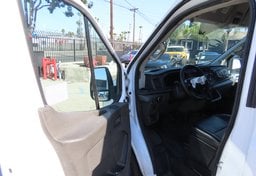 2024 Ford Transit XL - Image 15