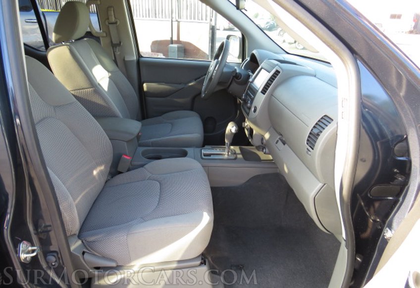 2019 Nissan Frontier - Image 20