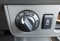 2019 Nissan Frontier - Image 41