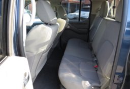 2019 Nissan Frontier - Image 27